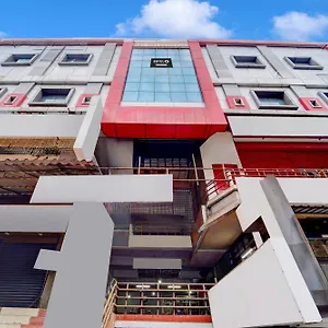 *** Hotel O Near Bus Stand India